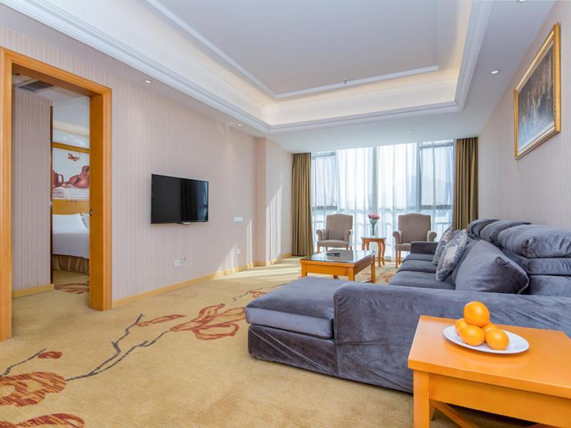 Vienna Hotel Hubei Xiangyang Tanxi Road Eksteriør billede